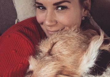 Portretfoto van Guapo, de dog